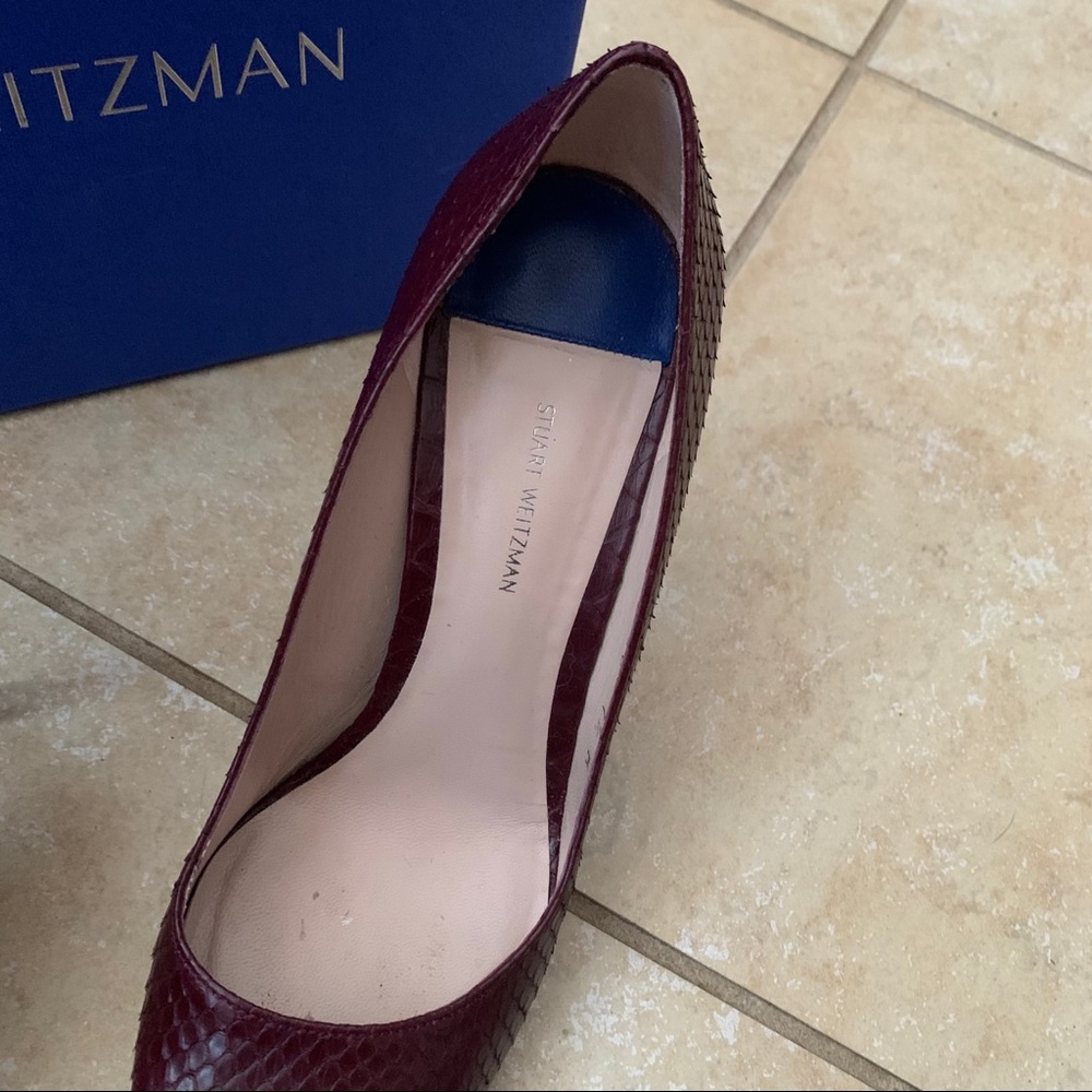 Stuart Weitzman Ingred Maroon Python Heels 7.5 - image 3